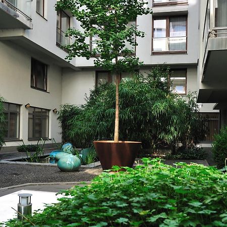 Urban Oasis With Free Parking Apartment Budapest Bagian luar foto