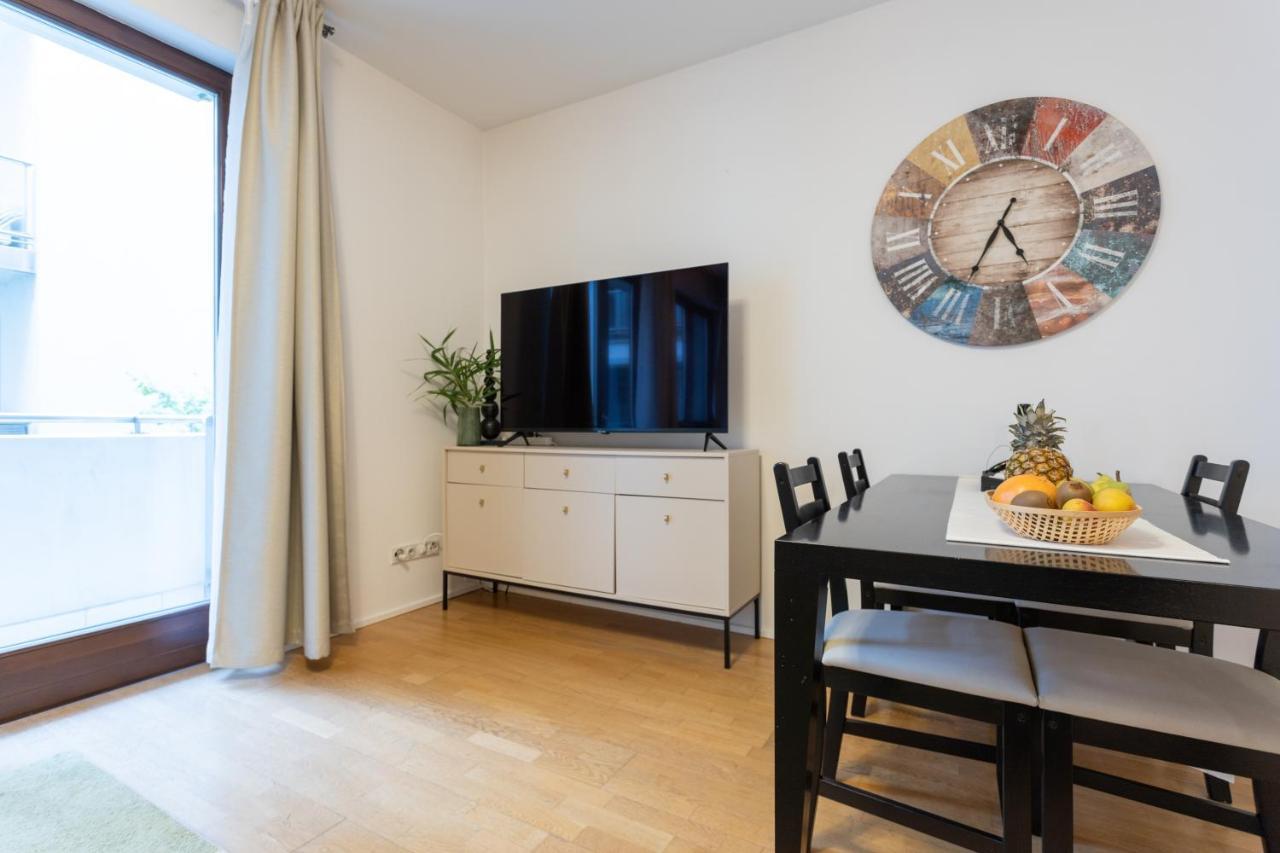 Urban Oasis With Free Parking Apartment Budapest Bagian luar foto